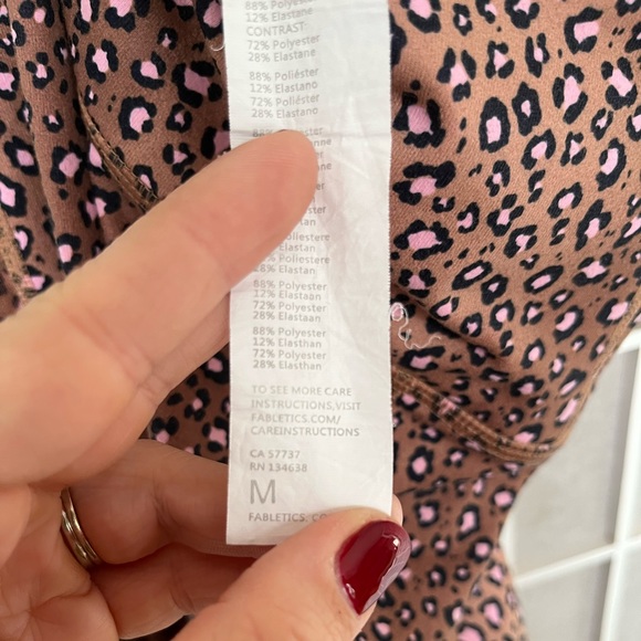 Fabletics leggings - Picture 10 of 12